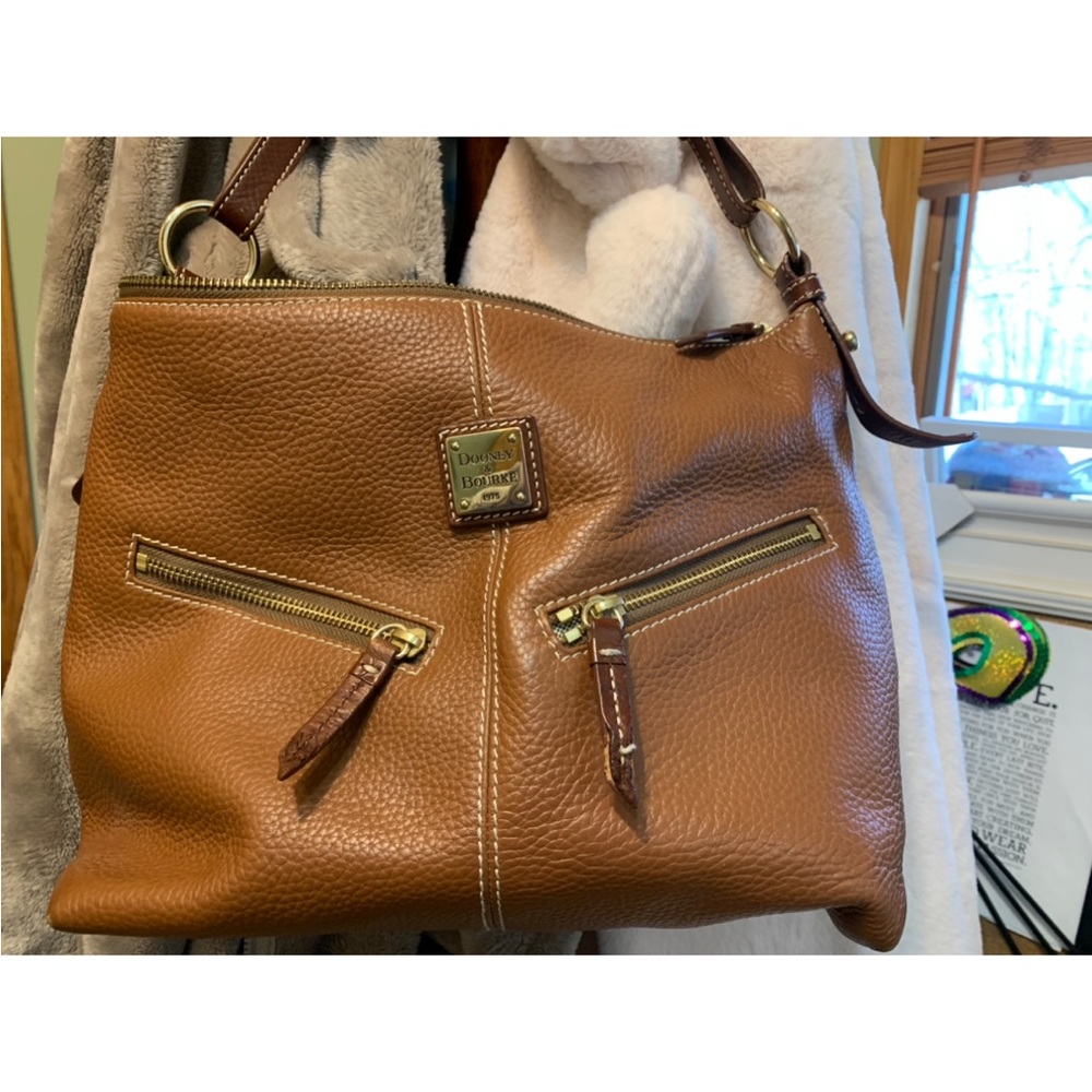 Dooney & Bourke brown leather shoulder bag